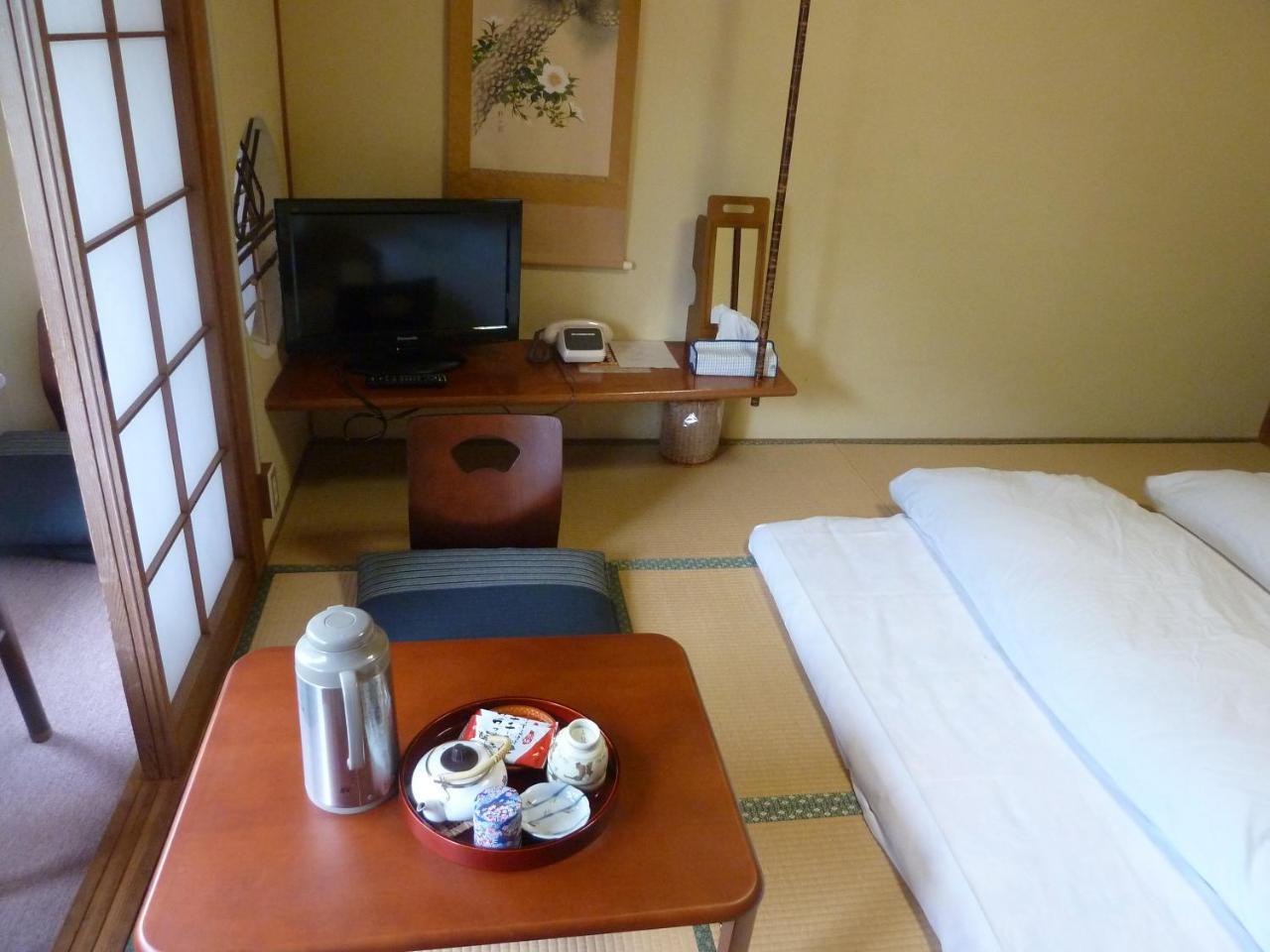 Nakashimakan Takayama  Exterior photo